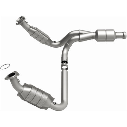 MagnaFlow Conv DF OEM Grade Catalytic Converter | Chevy Silverado 09-13 (51578)