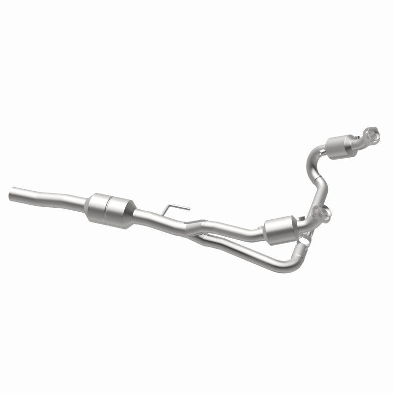 MagnaFlow Direct Fit Catalytic Converter 02-03 Dodge Durango 5.9L