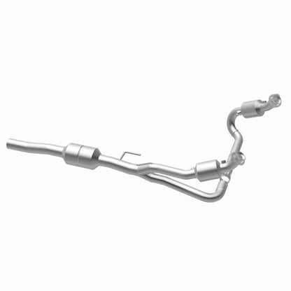 MagnaFlow Direct Fit Catalytic Converter 02-03 Dodge Durango 5.9L