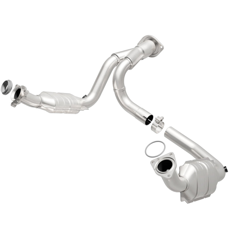 MagnaFlow OEM Catalytic Converter | Escalade 07-10, Silverado 07-13 (49631)