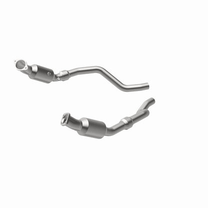MagnaFlow OEM Grade D/F Catalytic Converter | Chrysler 300/Dodge Challenger/Charger (04-24) (16421)
