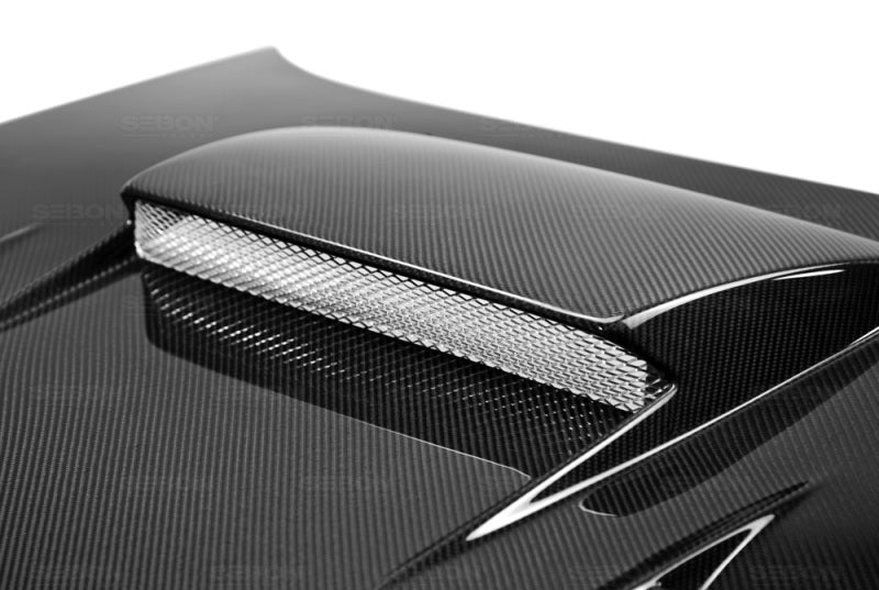 Seibon 04-05 Subaru WRX/STi CWII Carbon Fiber Hood | Subaru WRX / STI (04-05) (HD0405SBIMP-CWII)