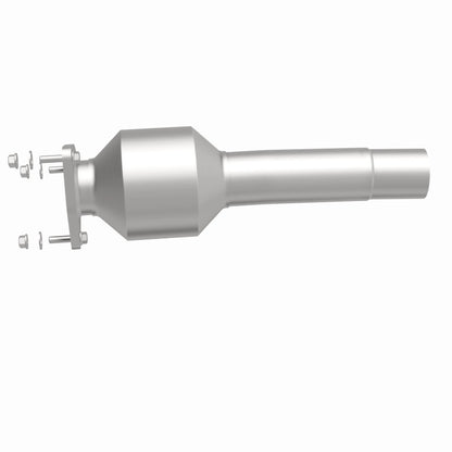 Magnaflow 15-17 Discovery Sport L4 OEM Underbody Direct Fit Converter