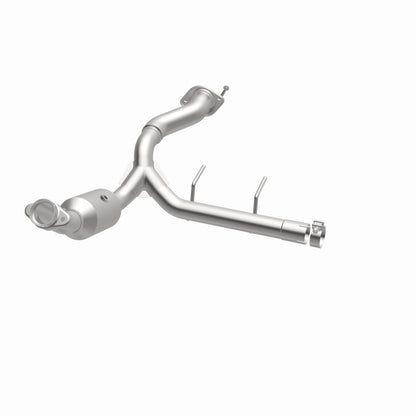 Magnaflow 280275 DirectFit Converter For Ford F-150 2021 5L Underbody