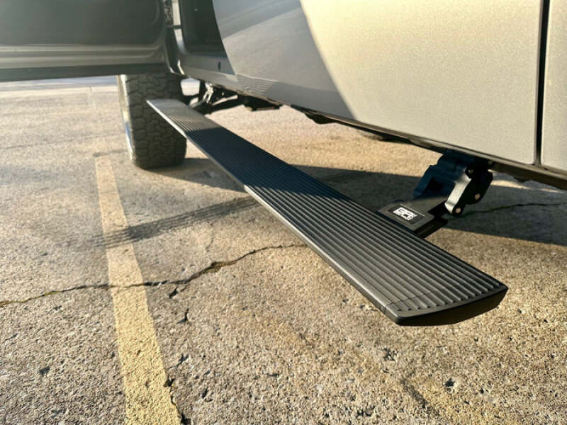 Body Armor 4x4 GM-4500 E-Power Running Boards for 2007-2018 Chevy/GMC Silverado