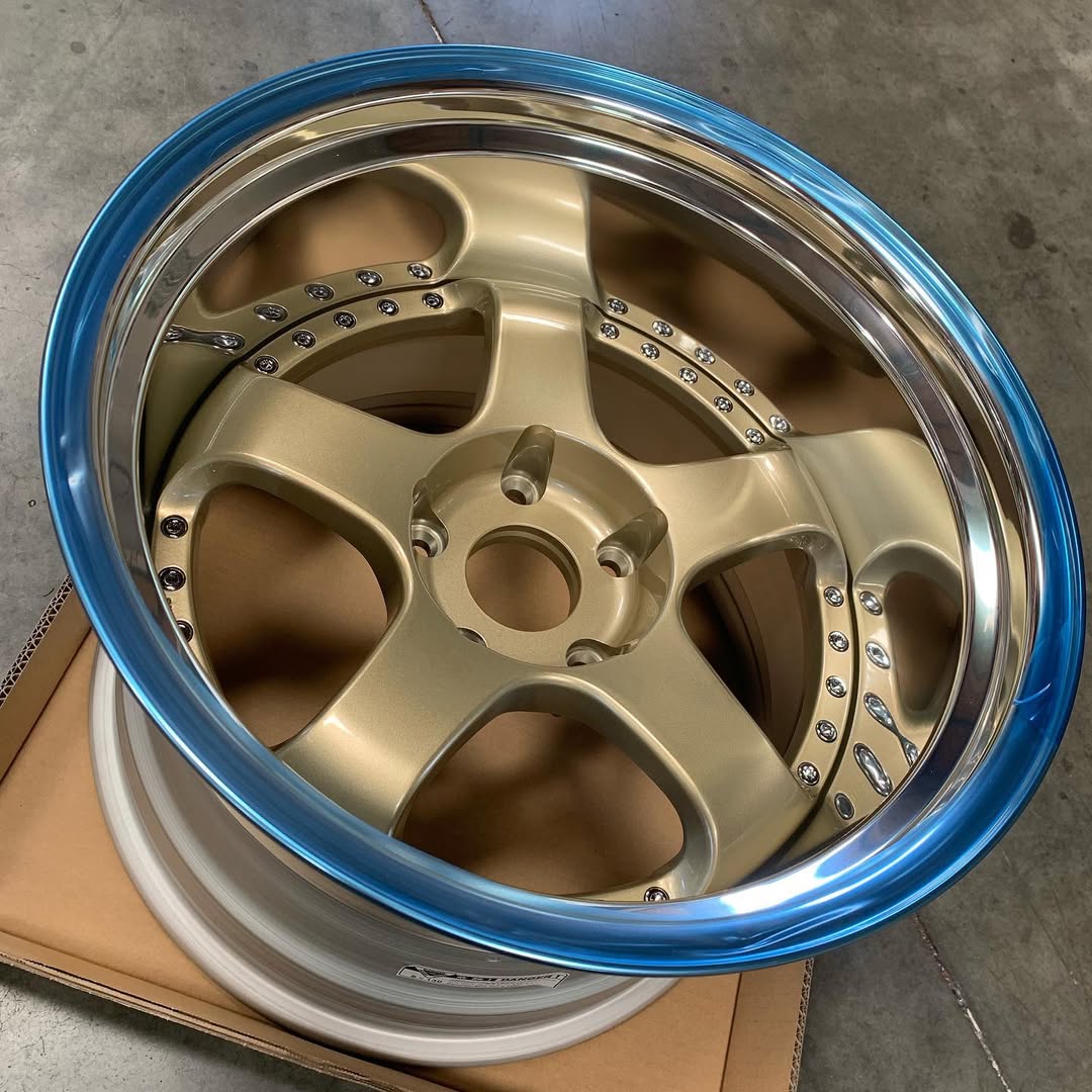 SSR SP1 20x9 +41 5x130 Medium Disk Touring Gold