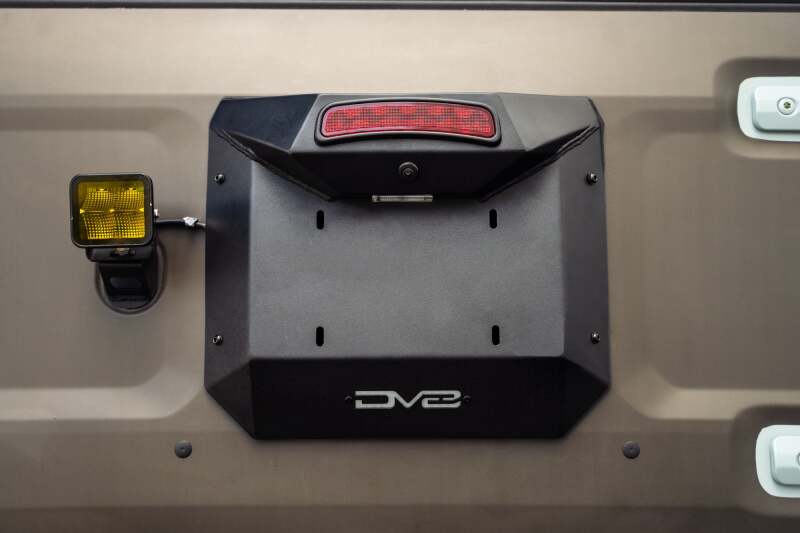 DV8 21-22 Spare Tire Delete