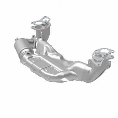 MagnaFlow Conv Direct Fit OEM 16-17 Subaru Impreza/Forester Underbody