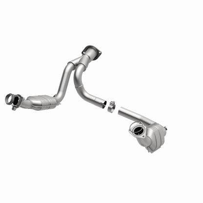 MagnaFlow OEM Catalytic Converter | Escalade 07-10, Silverado 07-13 (49631)