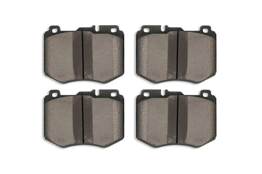 DBA Street Series Front Brake Pads | Mercedes-Benz E300 (17-19) (DB15182SS)