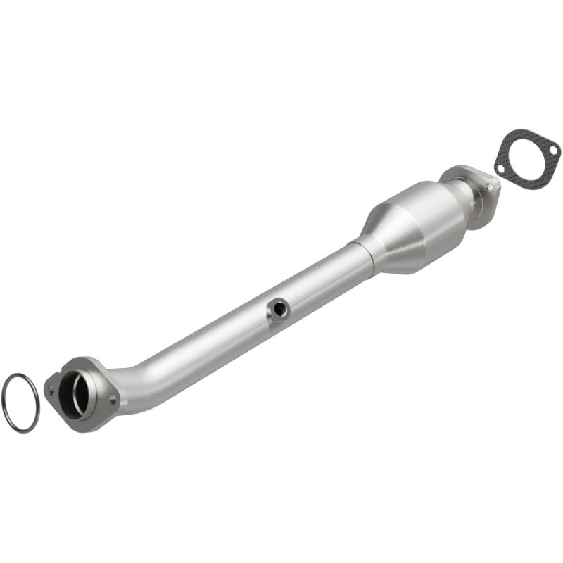 Magnaflow OEM Grade Direct Fit Catalytic Converter | Nissan Pathfinder/Xterra (05-15) (52670)