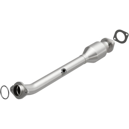 Magnaflow OEM Grade Direct Fit Catalytic Converter | Nissan Pathfinder/Xterra (05-15) (52670)
