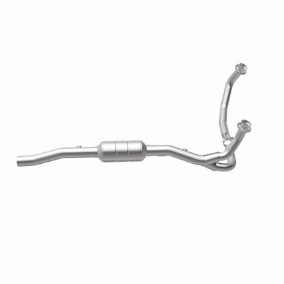 MagnaFlow Direct Fit Catalytic Converter 00 Dodge Durango 5.2/5.9L
