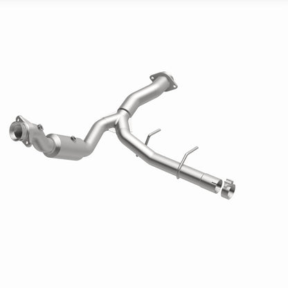 MagnaFlow 21-528 DirectFit Converter For 15-17 Ford Expedition V6 3.5