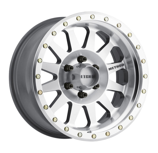 Method MR304 Double Standard Machined | 17x8.5" +0mm | 6x5.5mm Wheel