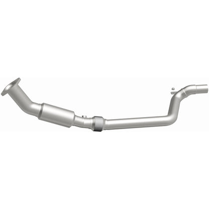 MagnaFlow California Grade CARB Compliant Direct-Fit Catalytic Converter 5561540