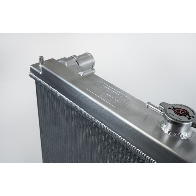 CSF High Performance Cooling Radiator | NISSAN Skyline GT-R (R33) 1995-1998