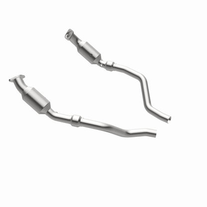 MagnaFlow OEM Grade D/F Catalytic Converter | Chrysler 300/Dodge Challenger/Charger (04-24) (16421)