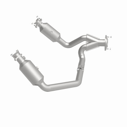 Magnaflow 280307 Catalytic Converter 19-24 Ram 1500 5.7L OEM Grade