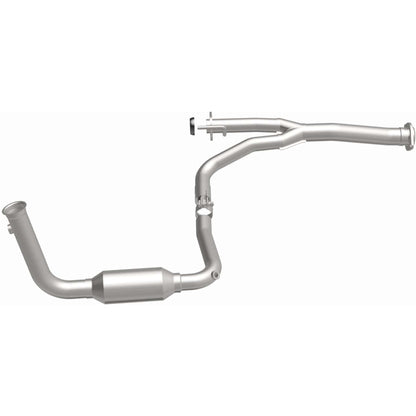 MagnaFlow 2004 Jeep Liberty California Grade CARB Compliant Direct-Fit Catalytic Converter