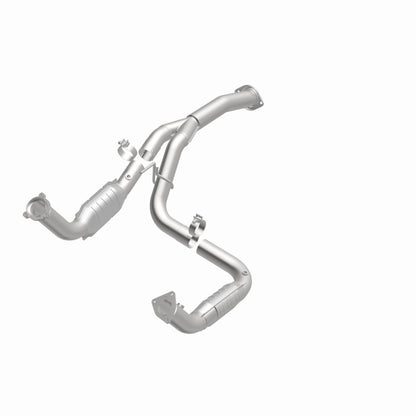 MagnaFlow OEM D&F Catalytic Converter | Silverado 2500HD/3500HD / Sierra 2500HD/3500HD (21-252)