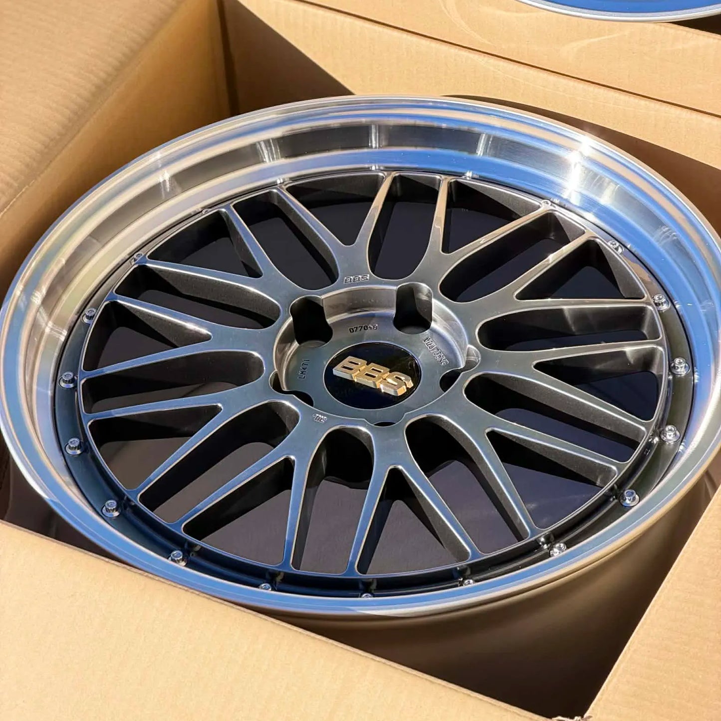 BBS LM 20x9 +42, 20x12 +72 5x130 Diamond Black (SET)