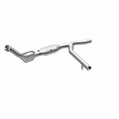 MagnaFlow OEM Grade Catalytic Converter | Ford Expedition/F-150 96-04 (51199)