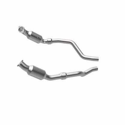 MagnaFlow OEM Grade D/F Catalytic Converter | Chrysler 300/Dodge Challenger/Charger (04-24) (16421)