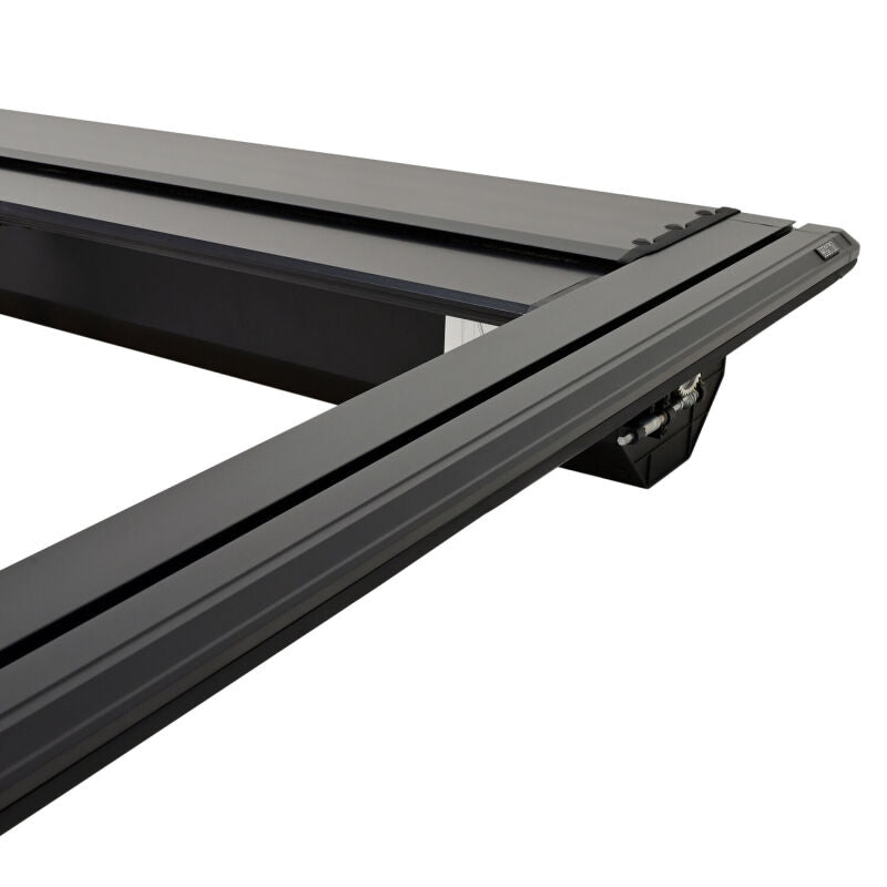 Westin 19-61005 Manual Retractable Tonneau Cover 17-26 Ford F250/F350 6.5' Bed
