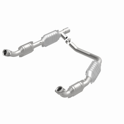 Magnaflow 49439 OEM Fit Converter Ford E350 Van 06 5.4L