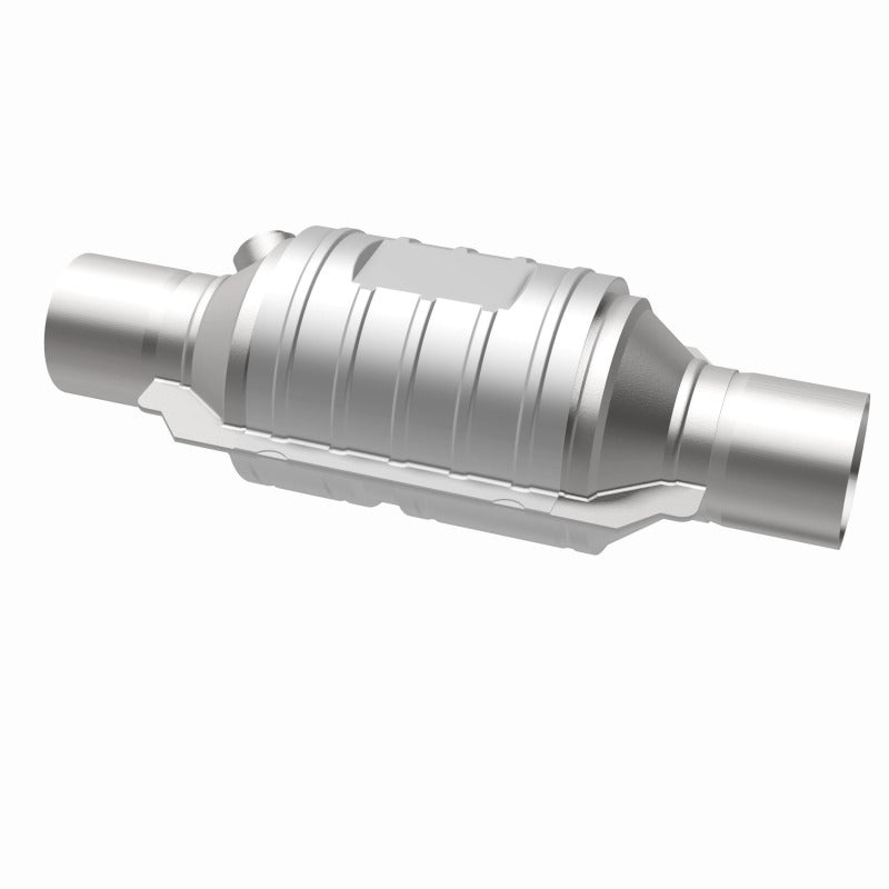 MagnaFlow Univ Cat Conv 2.5in Inlet/Outlet Ctr/Ctr Round 9in Body L x 5.125in W x 13in Overall L
