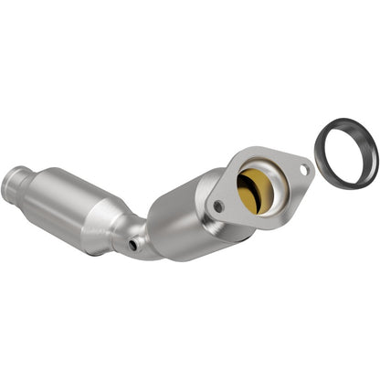 Magnaflow 52456 OEM Underbody Converter For Prius V 12-15 1.8L