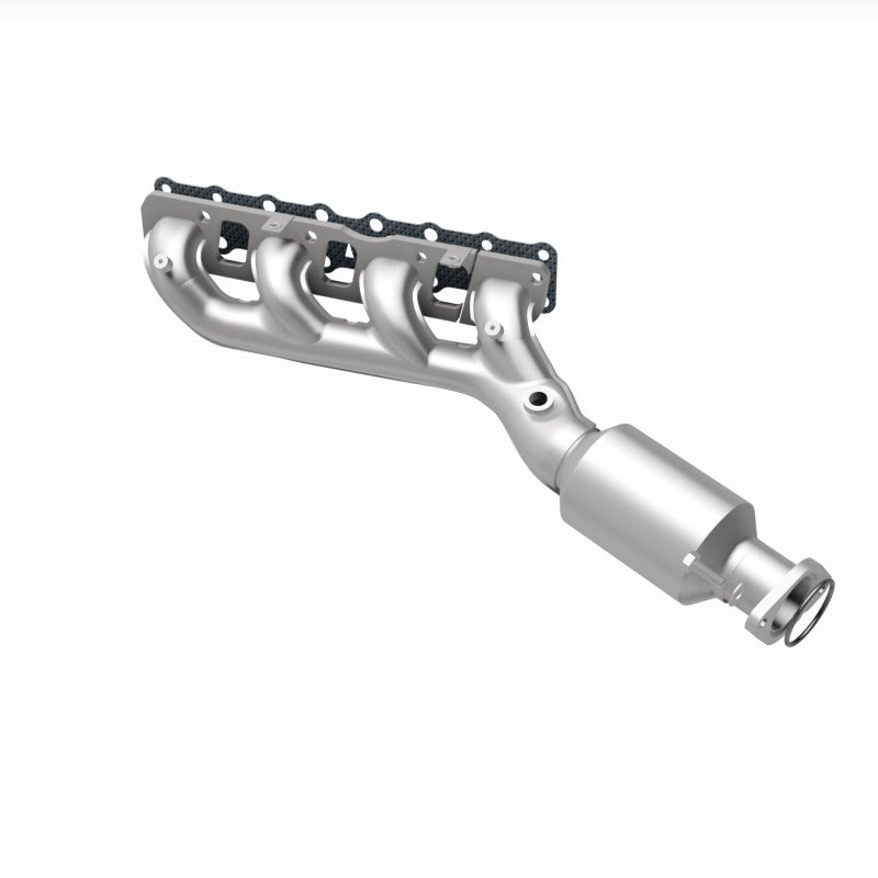 Magnaflow 50380 DirectFit Converter Infiniti/Nissan Trucks 8 5.6L D&S