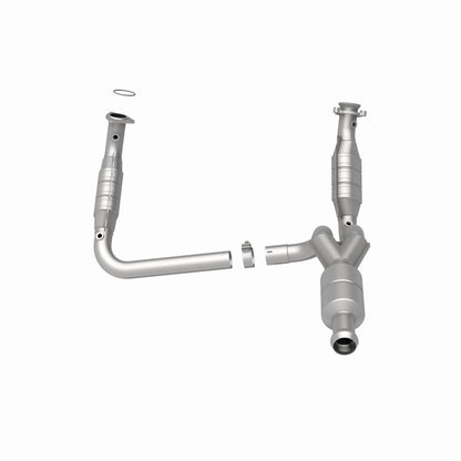 MagnaFlow Conv DF OEM Grade Catalytic Converter | Chevy Silverado 09-13 (51578)