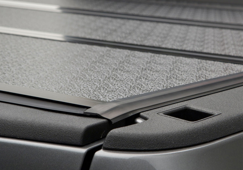 UnderCover FX21019 Flex Hard Folding Tonneau Cover for 15-20 Ford F‑150 5.5ft