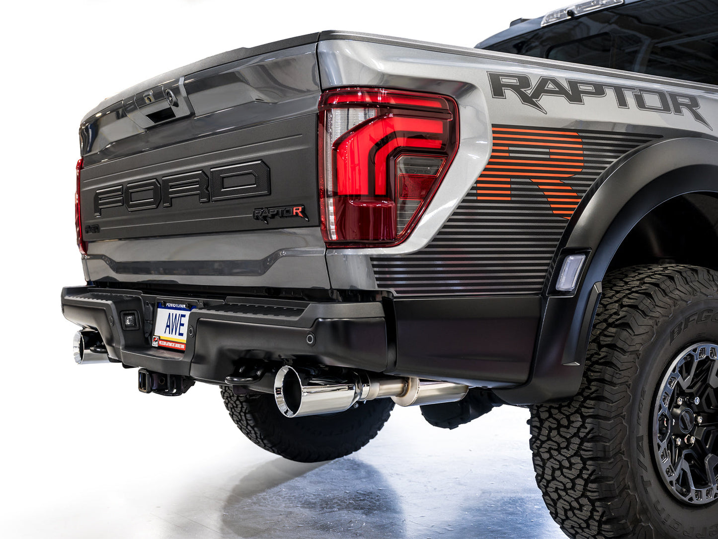 AWE Tuning Gen 3 Raptor R SwitchPath Exhaust - Chrome Silver Tips (3025-32852)
