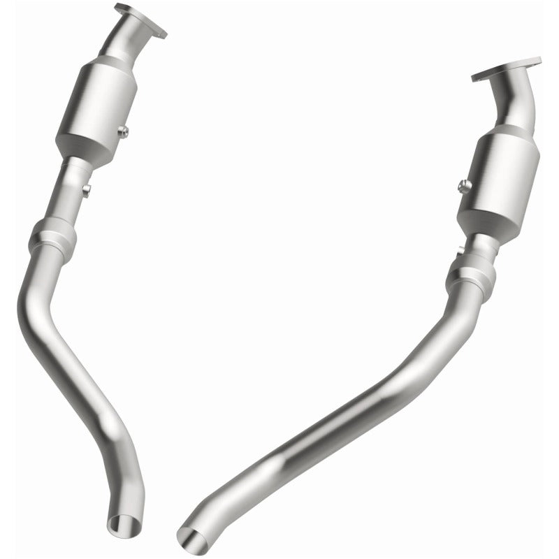 MagnaFlow OEM Grade D/F Catalytic Converter | Chrysler 300/Dodge Challenger/Charger (04-24) (16421)