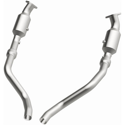 MagnaFlow OEM Grade D/F Catalytic Converter | Chrysler 300/Dodge Challenger/Charger (04-24) (16421)