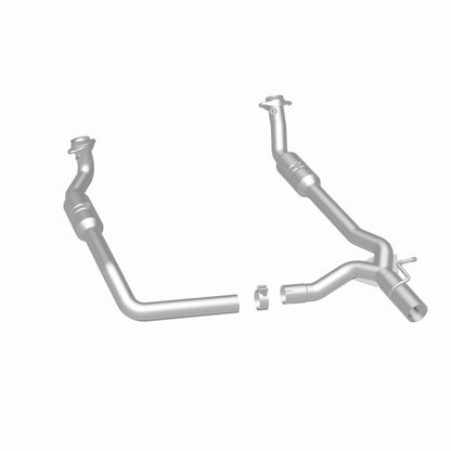 Magnaflow DirectFit Converter 09-12 Ford E-150 5.4L Underbody