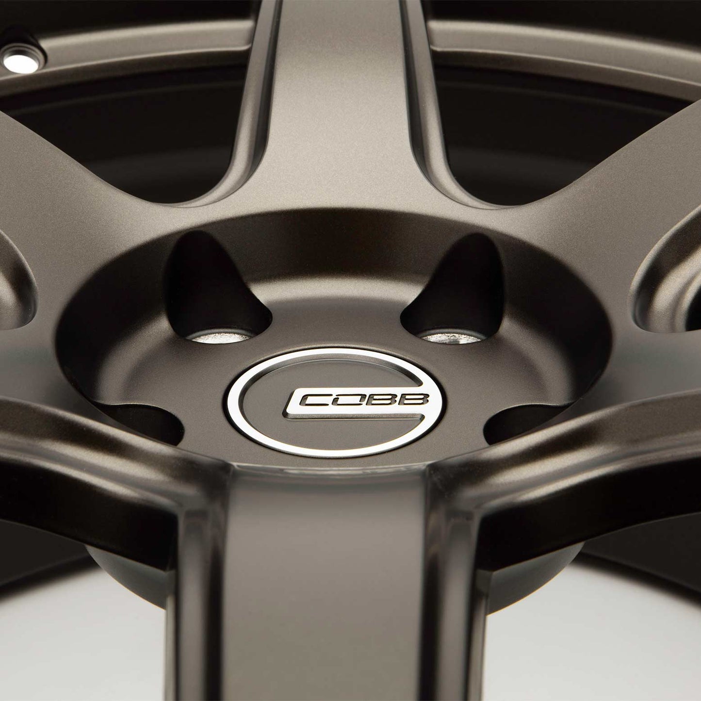 COBB Perf Series ST-01 Wheel Bronze 18x9.5 5x114.3 ET40 | Subaru WRX (15-25) / STI (11-21) (82W605-TB)