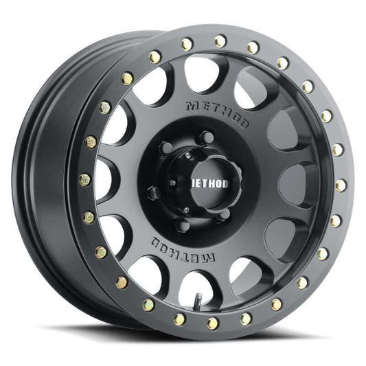 Method MR105 Beadlock Matte Black | 17x9" -38mm | 8x6.5mm Wheel