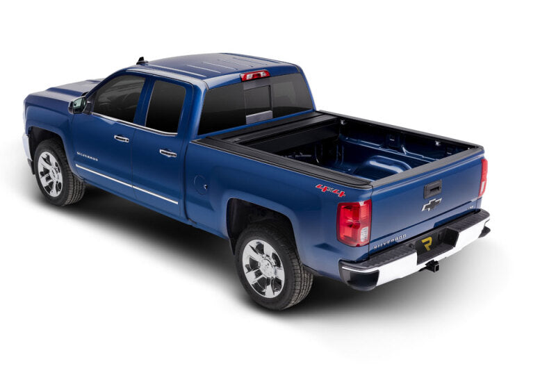 RetraxONE MX Bed Cover | Chevy/GMC 1500 04-06 5.8ft (60401)