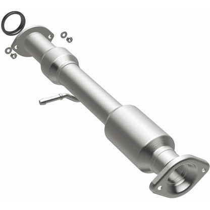 MagnaFlow 2014-2015 Toyota Highlander California Grade CARB Compliant Direct-Fit Catalytic Converter