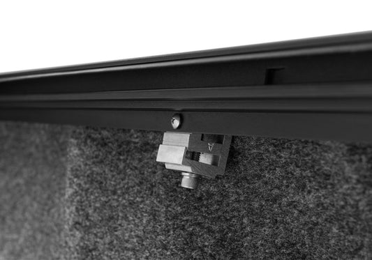 Roll-N-Lock 21-22 F150 M-Series Retractable Tonneau | Ford F150 (LG132M)