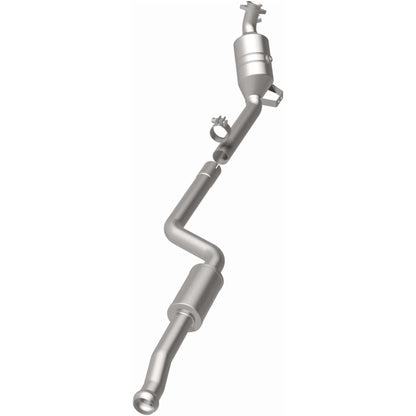 MagnaFlow 2008-2010 Mercedes-Benz C300 California Grade CARB Compliant Direct-Fit Catalytic Converter