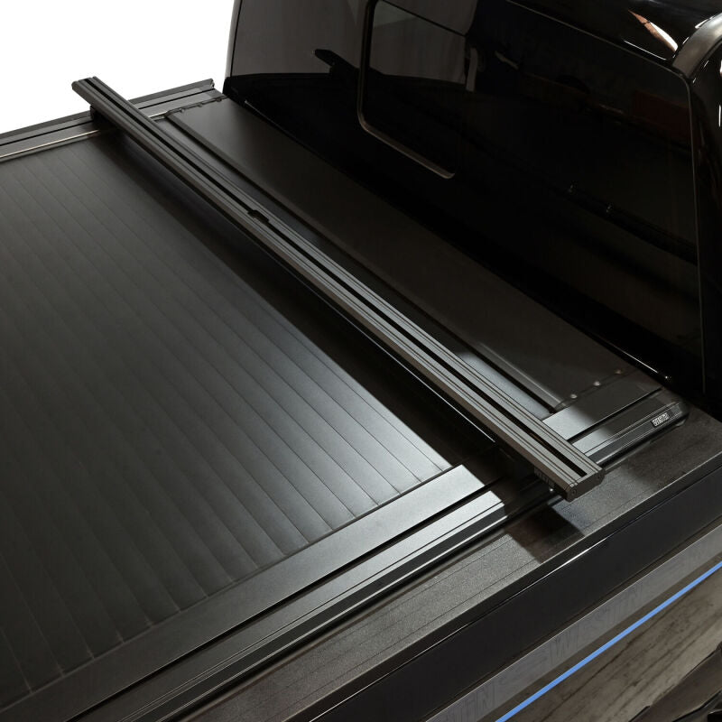 Westin 19-51005 Electric Retractable Tonneau Cover 17-26 Ford F250/F350 6.8'