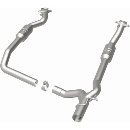 Magnaflow DirectFit Converter 09-12 Ford E-150 5.4L Underbody