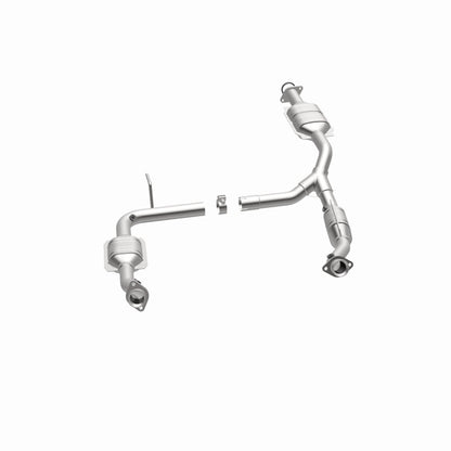 Magnaflow 49575 DirectFit Converter For Ford Explorer 4L (02-04)