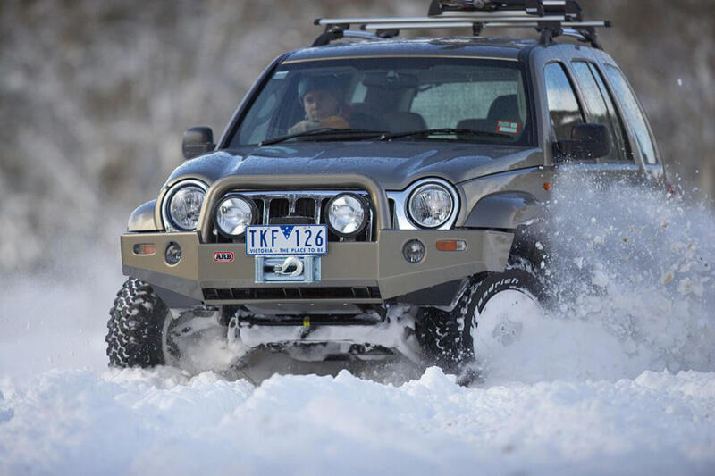 ARB 3450180 Winch Bumper For 2002-2005 Jeep Liberty