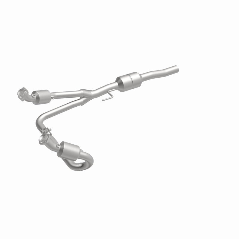 MagnaFlow Direct Fit Catalytic Converter 02-03 Dodge Durango 5.9L